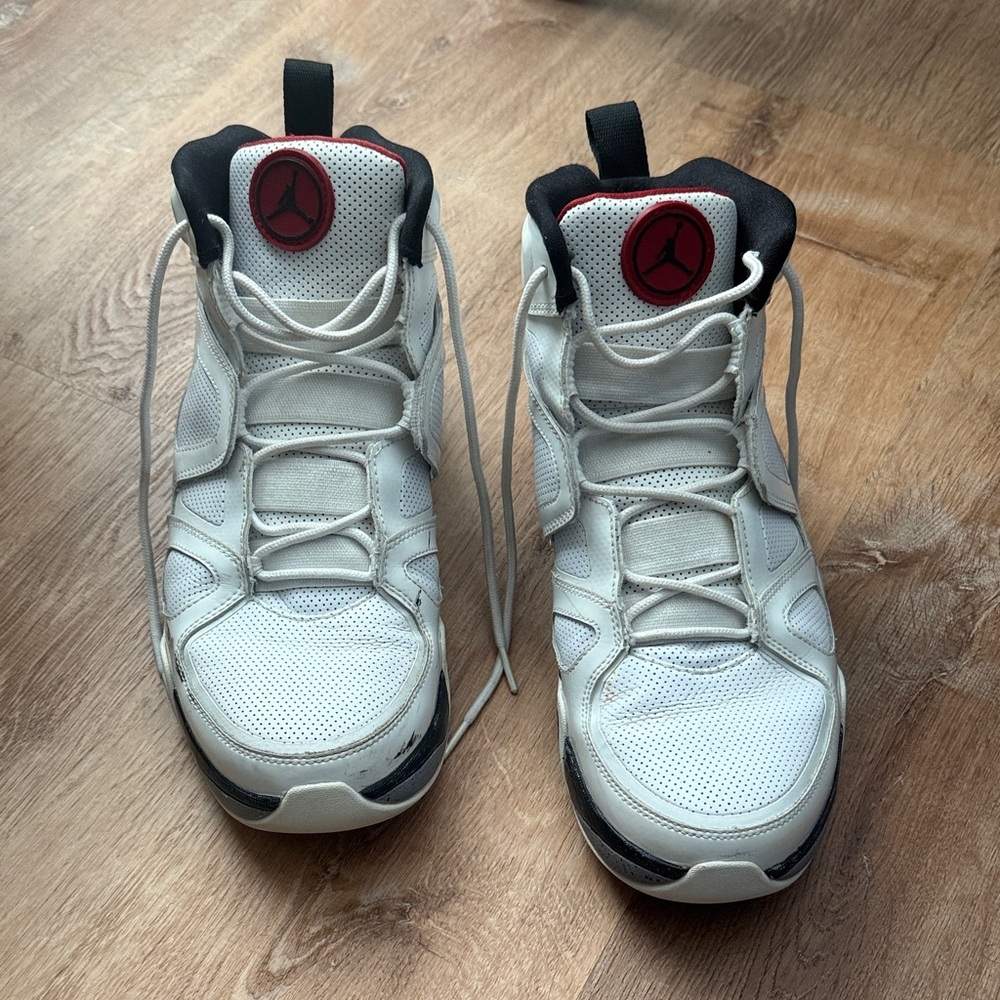 Air Jordan Men’s Size 11 - Good Used Condition